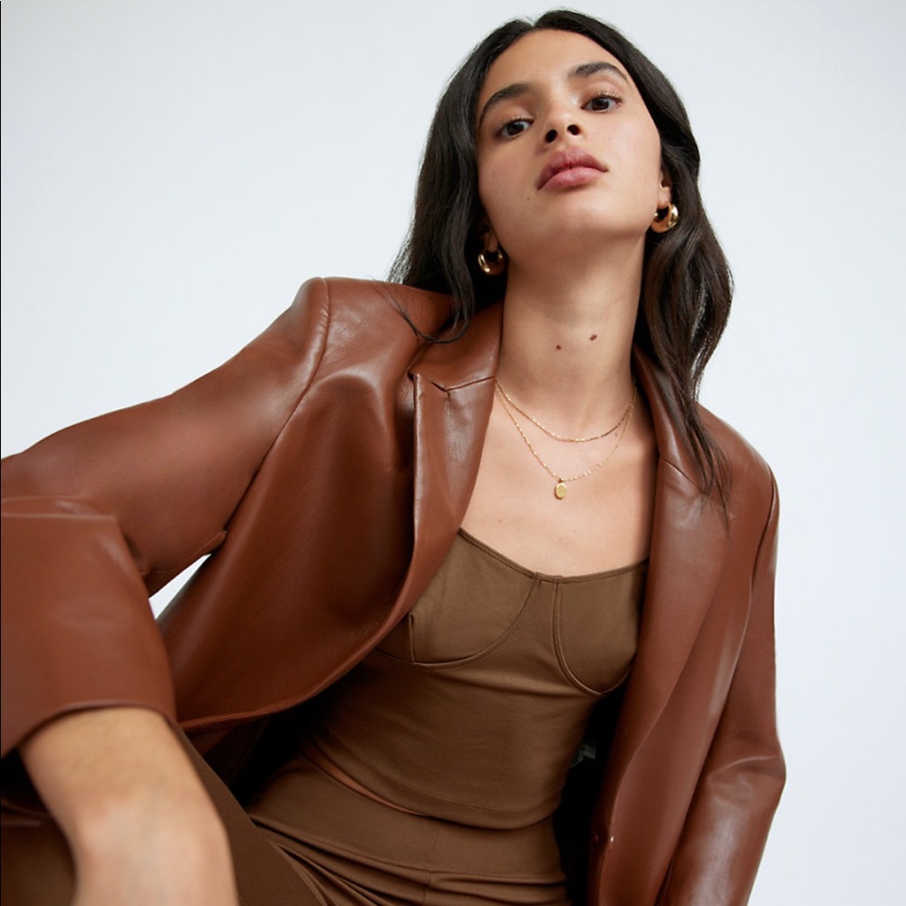 BNWT Aritzia Wilfred Candace Tank Cognac